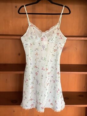 Vintage Y2K Sheer Floral Slip Dress Size Small | Fairycore Pastel